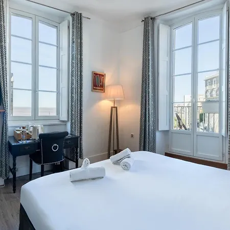 Hotel De L'Ocean Et Restaurant - Coeur De Ville-3