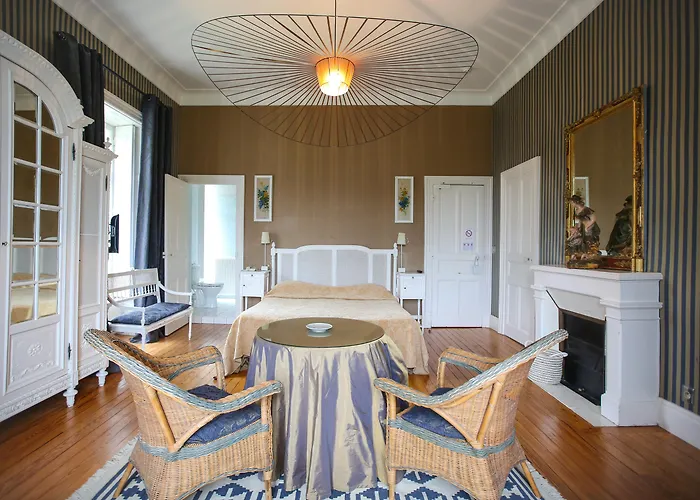 Chateau Du Clair De Lune - Boutique Luxury Hotel Biarritz